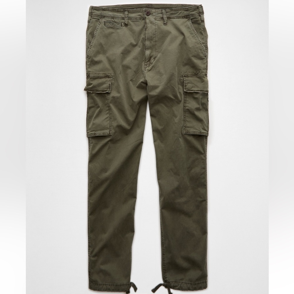American Eagle Outfitters Men's Cargo Pants in Sage